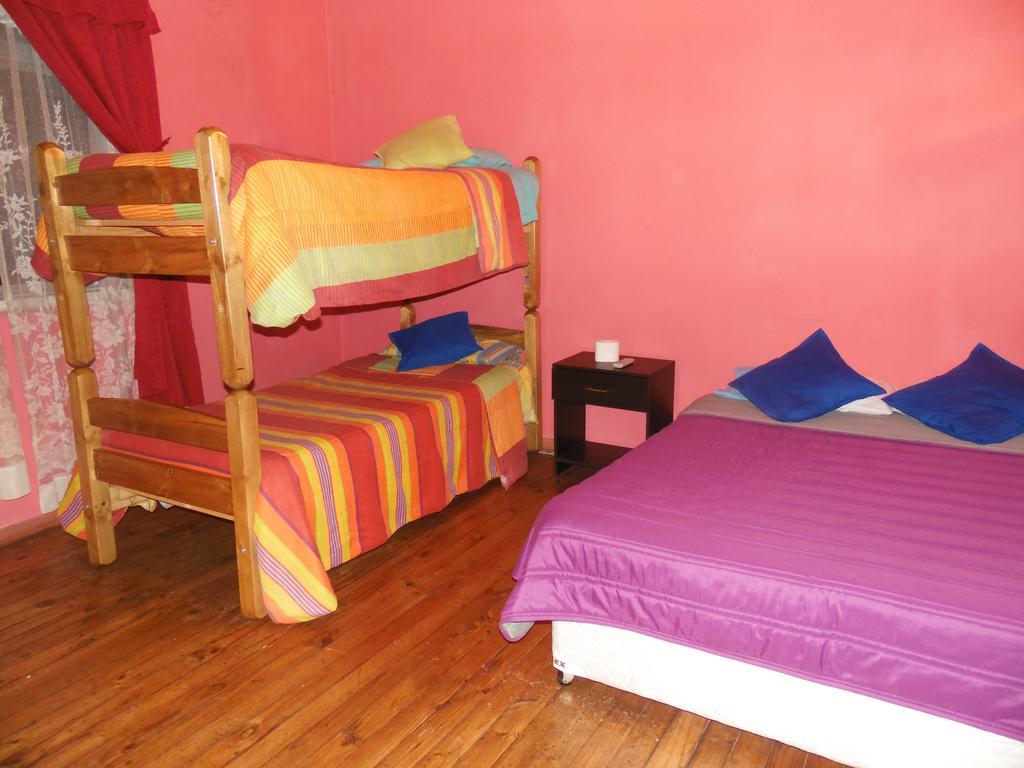 Hostal Tricontinental Valparaíso Quarto foto